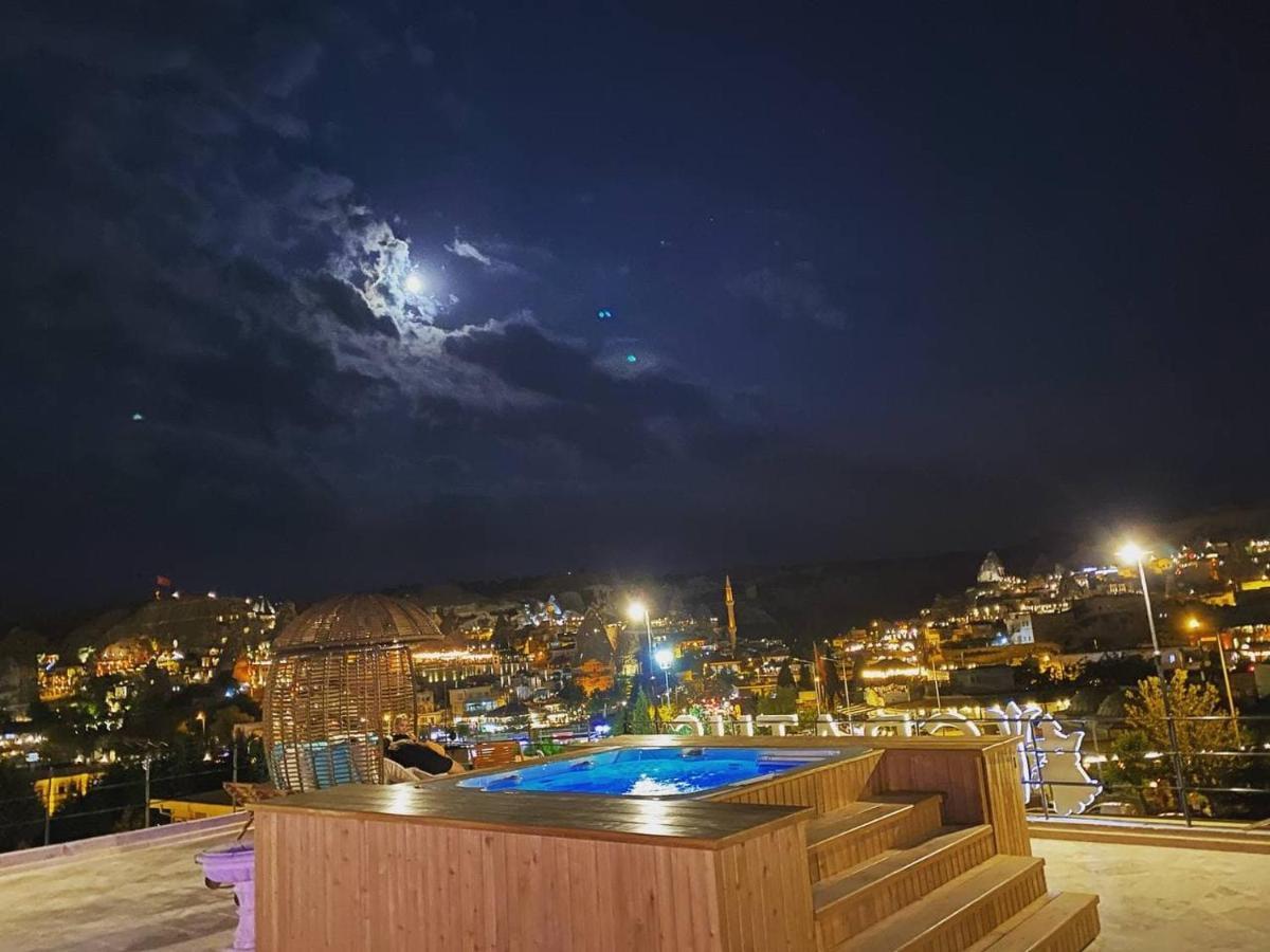 Cratus Stone Palace Hotel *