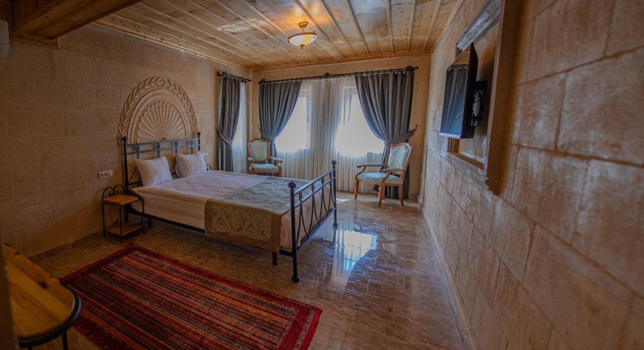 Cratus Stone Palace Отель Гореме